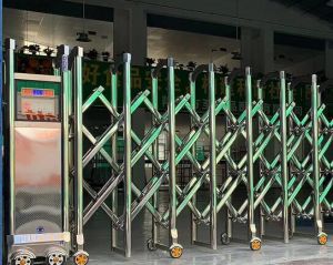 奇斯盾无轨伸缩门工程安装视频
